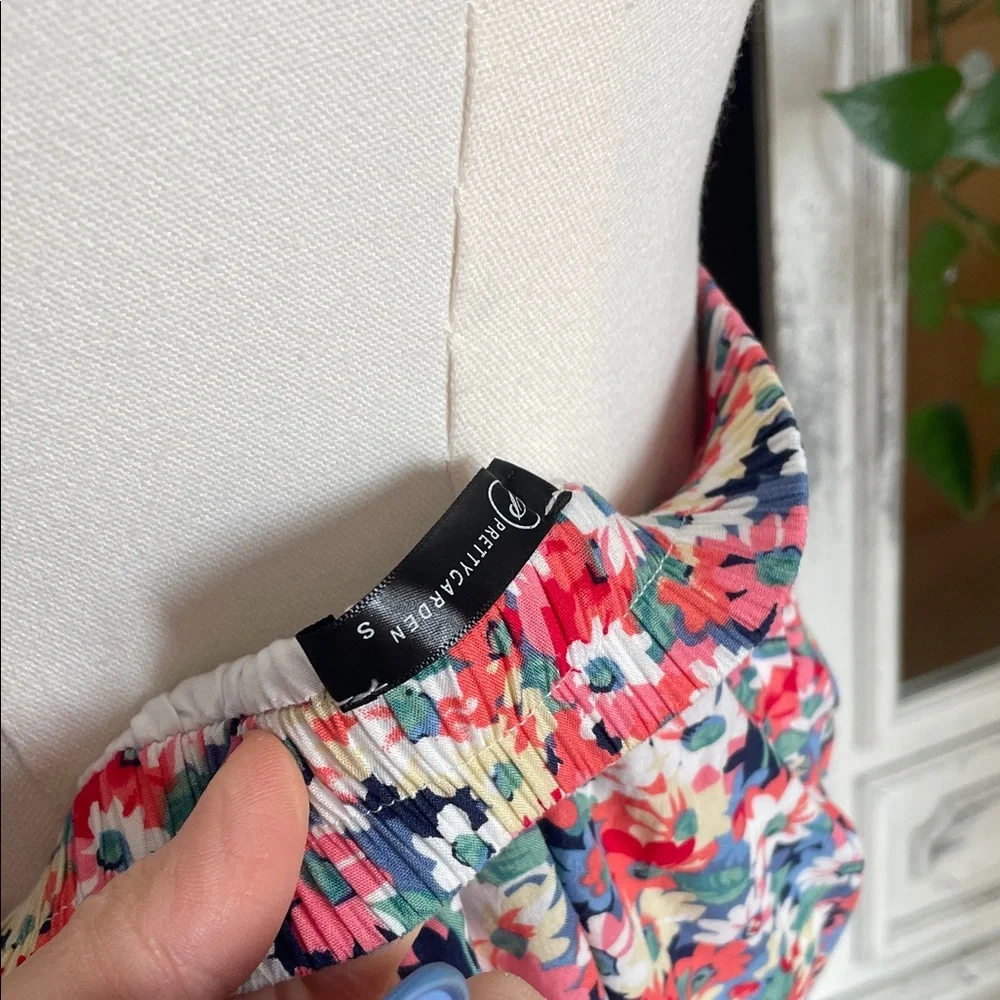 Floral High-Low Skirt Pretty Garden Small Lined - Picture 7 of 9